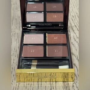 TOM FORD Eye Color Quad Eyeshadow 4 Colors Palette 31 Sous Le Sable NEW $95